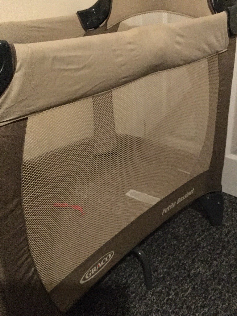 graco petite travel cot